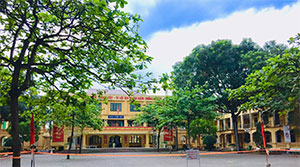 Junior high school LE QUY DON